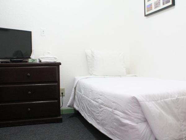 Union Hotel : photo 6 de la chambre chambre simple avec salle de bains commune