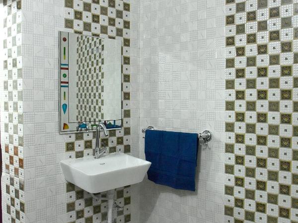 L.G. Paying Guest House : photo 6 de la chambre chambre double Économique