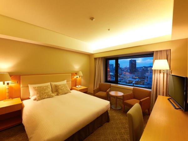 Hotel Okura Kobe : photo 2 de la chambre chambre lit queen-size standard (6ème-15ème Étage)