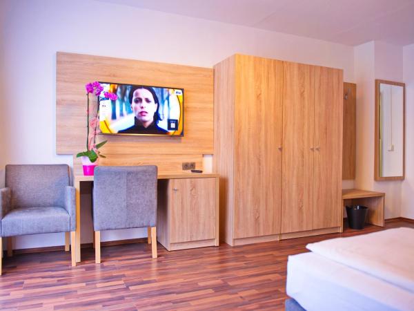 BlnCty Hotel : photo 5 de la chambre chambre lits jumeaux confort