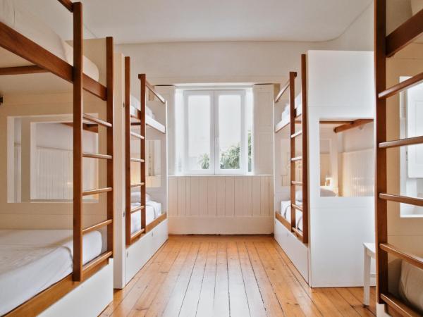 Porto Spot Hostel : photo 1 de la chambre lit dans dortoir de 8 lits 