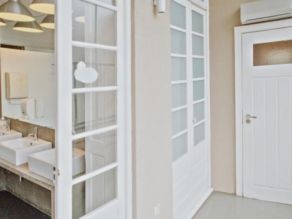 Porto Spot Hostel : photo 4 de la chambre lit dans dortoir de 3 lits