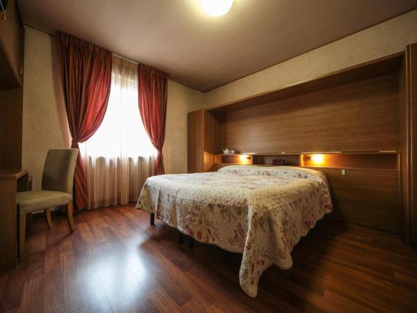 Hotel Roma : photo 7 de la chambre chambre double