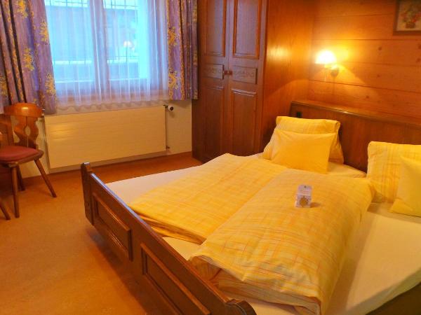 Garni Soldanella : photo 2 de la chambre petite chambre double