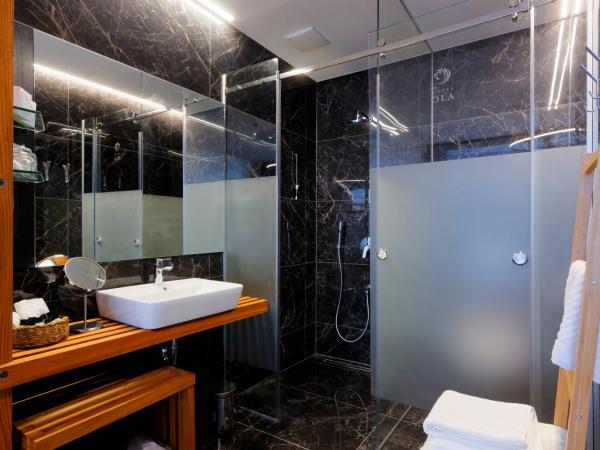 Hotel Ola - Adults Only : photo 5 de la chambre chambre double ou lits jumeaux supérieure avec balcon - vue sur mer