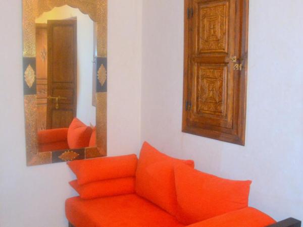 Riad Ghali Hotel & SPA : photo 4 de la chambre chambre double magenta littleson