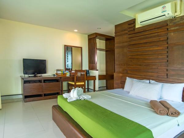 LANTA PURA beach resort-SHA extra plus : photo 2 de la chambre chambre double ou lits jumeaux de luxe avec accès piscine