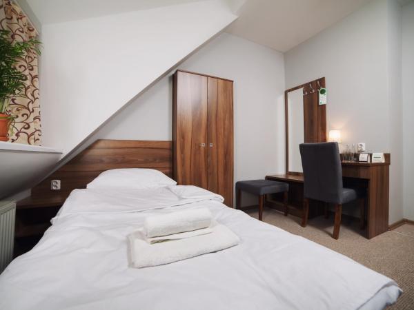 Gościniec Lizawka : photo 1 de la chambre chambre lits jumeaux deluxe