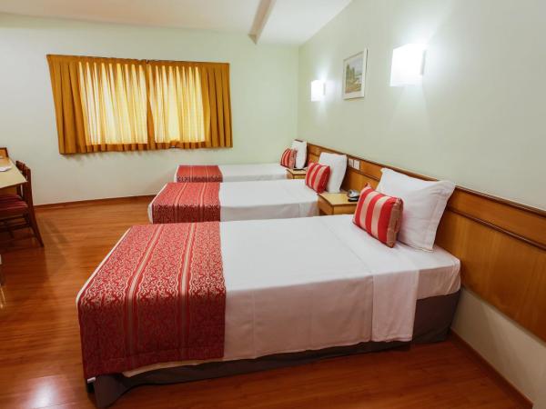 Scorial Rio Hotel : photo 3 de la chambre chambre triple standard avec 3 lits simples