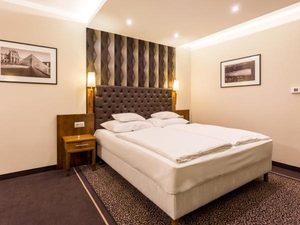 Szőnyi Garden Hotel Pest : photo 3 de la chambre chambre lits jumeaux premium