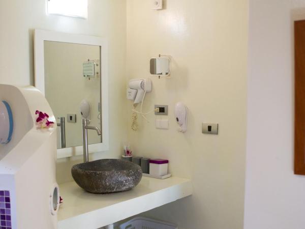 Mama Beach Residence - Adults Only : photo 7 de la chambre chambre double confort jardin