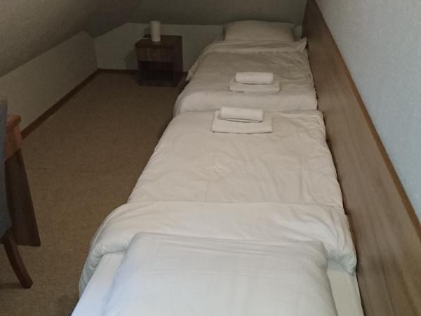 Gościniec Lizawka : photo 6 de la chambre chambre triple - vue sur jardin