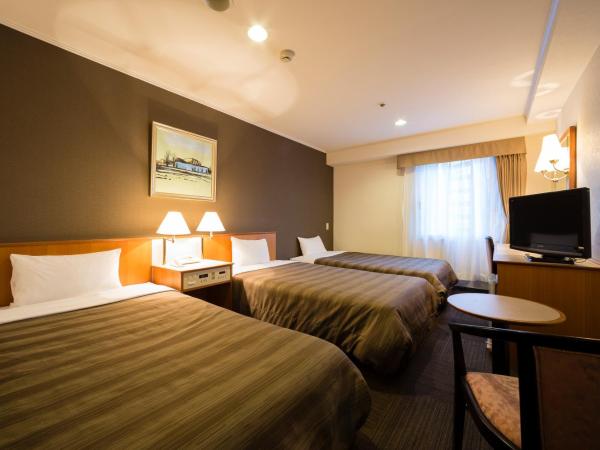 Ark Hotel Osaka Shinsaibashi -ROUTE INN HOTELS- : photo 1 de la chambre chambre triple - fumeurs
