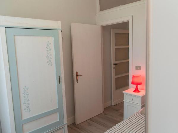 Le Camere di Casa Cassandra : photo 4 de la chambre chambre triple avec salle de bains privative séparée