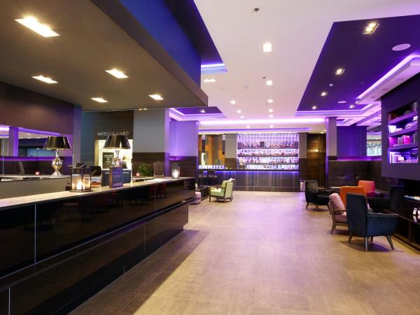 Hótel Reykjavík Grand : photo 9 de la chambre chambre lits jumeaux - vue sur tour