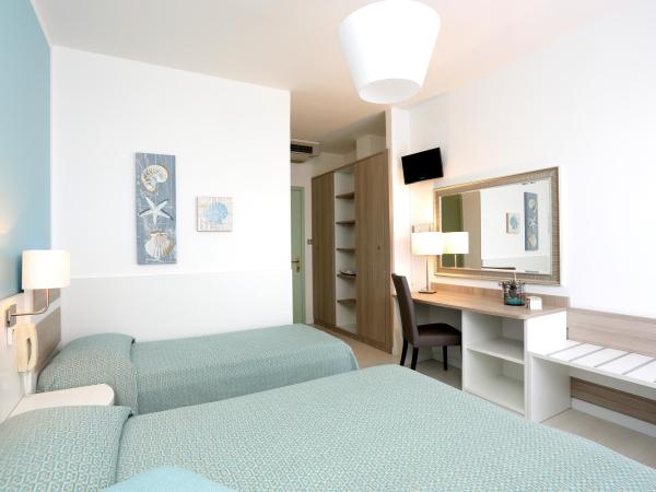 Hotel Hiki 3 Superior : photo 1 de la chambre chambre triple