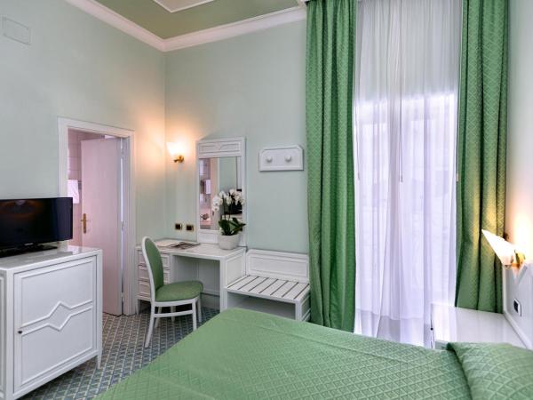 Grand Hotel Riviera : photo 4 de la chambre chambre simple