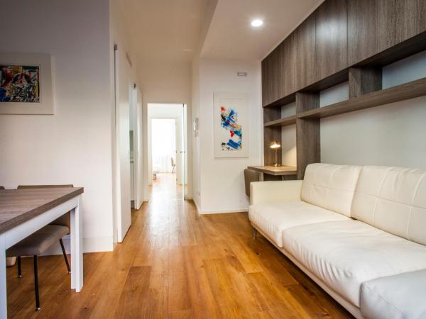 Gallery House : photo 2 de la chambre suite avec salle de bains privative