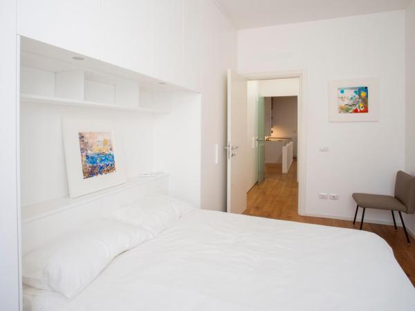 Gallery House : photo 9 de la chambre suite avec salle de bains privative