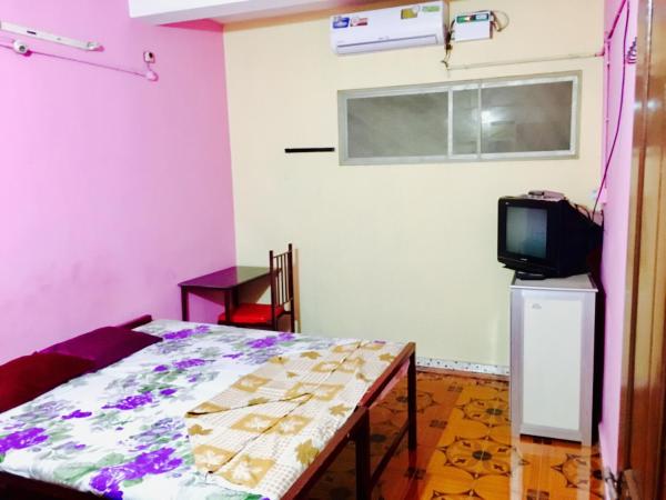 Pleasant Inn : photo 5 de la chambre family deluxe ac room