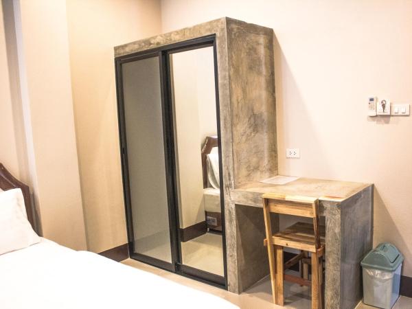 Naiya Place : photo 2 de la chambre chambre double standard