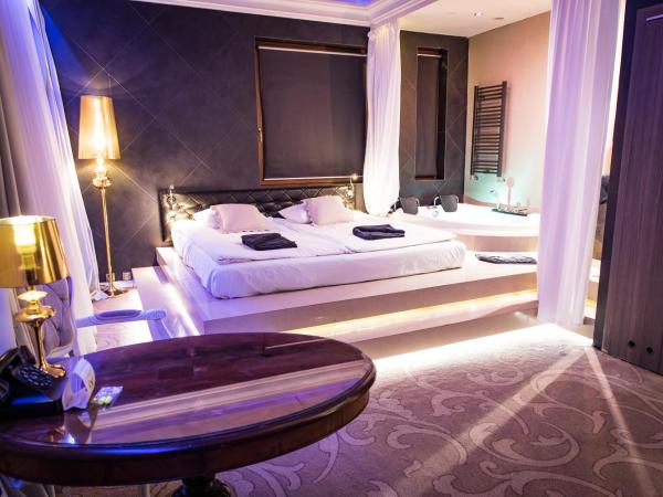 Hotel Ramka & Restaurant & Wine Bar : photo 10 de la chambre studio (2 adultes)