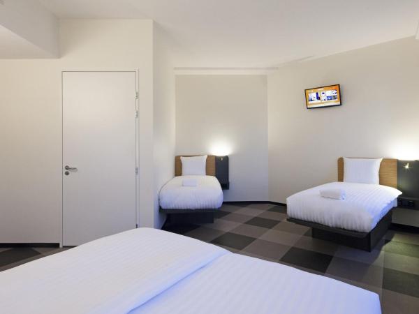 easyHotel Amsterdam Arena Boulevard : photo 6 de la chambre chambre quadruple