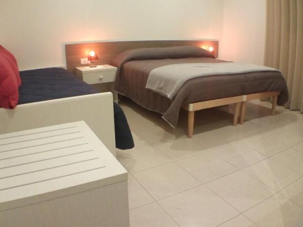 Matera Sassi Rooms 21/a e 21/b : photo 5 de la chambre double or twin room with bathroom 21/b