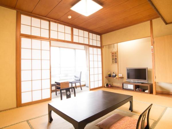 Arima Onsen Motoyu Ryuusenkaku : photo 1 de la chambre japanese style room 18sqm with mountain view - non smoking