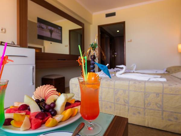 Derici Hotel : photo 1 de la chambre chambre double ou lits jumeaux - vue sur ville