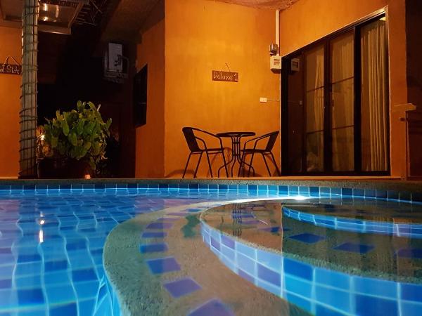 Panisara Pool Villa Resort Huahin : photo 5 de la chambre villa supérieure