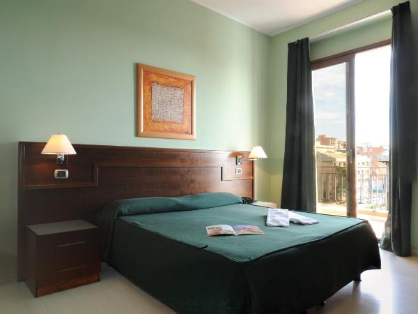 Panorama Hotel : photo 2 de la chambre chambre double