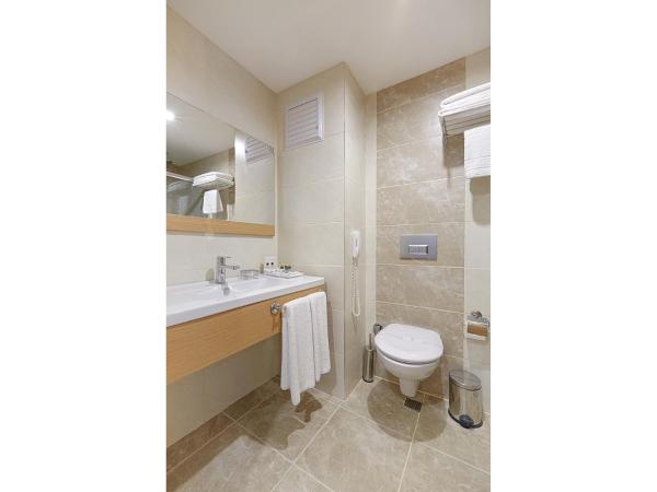 Kordon Hotel Çankaya : photo 4 de la chambre chambre double deluxe