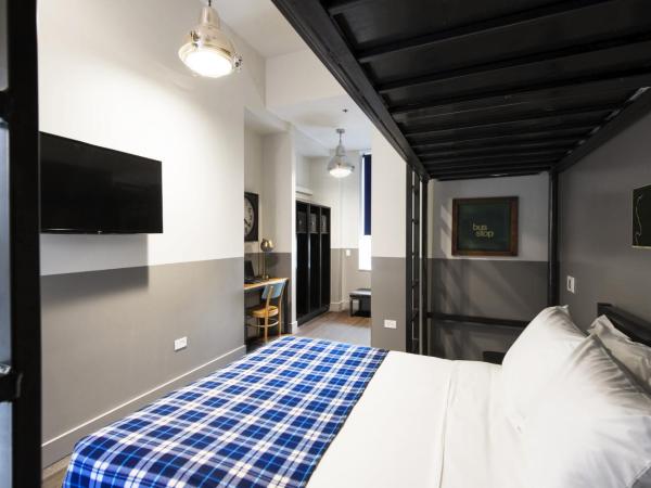 The Chicago Hotel Collection River North : photo 1 de la chambre chambre lit queen-size signature