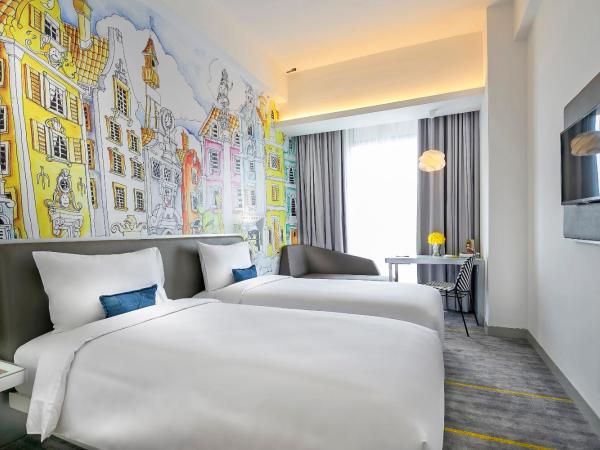 YELLO Hotel Harmoni : photo 6 de la chambre yello room