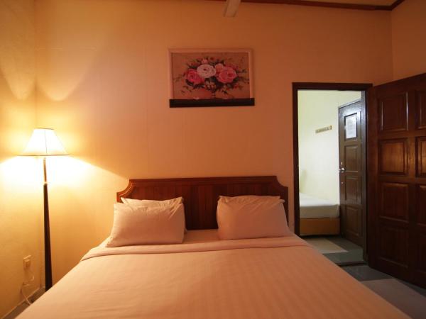 Anggerik Lodging : photo 1 de la chambre chambre familiale