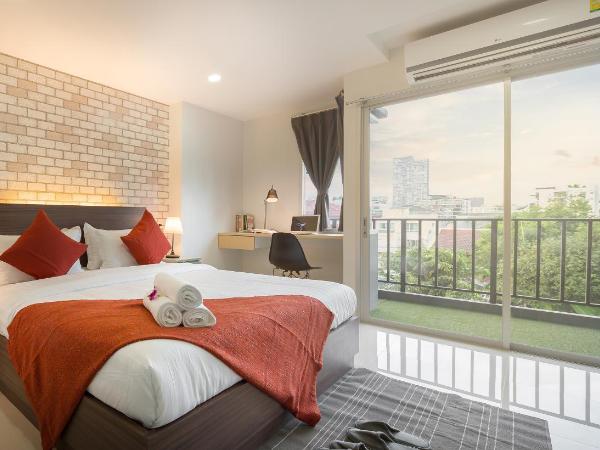 Q Space Residence : photo 1 de la chambre chambre double deluxe avec balcon