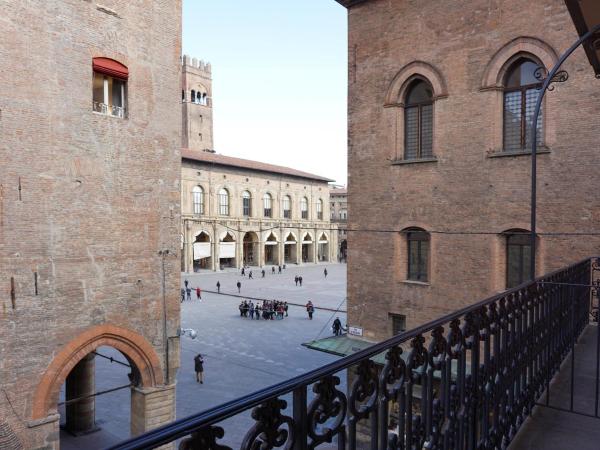 Casa Isolani, Piazza Maggiore : photo 7 de la chambre grande chambre double 