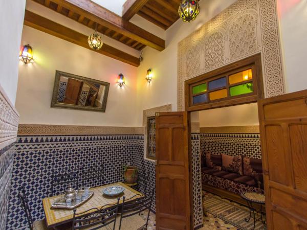 Dar Bhija : photo 1 de la chambre chambre double ou lits jumeaux avec balcon