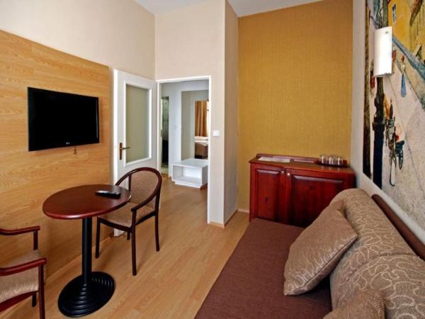 U Stare Pani - At the Old Lady Hotel : photo 1 de la chambre suite deluxe