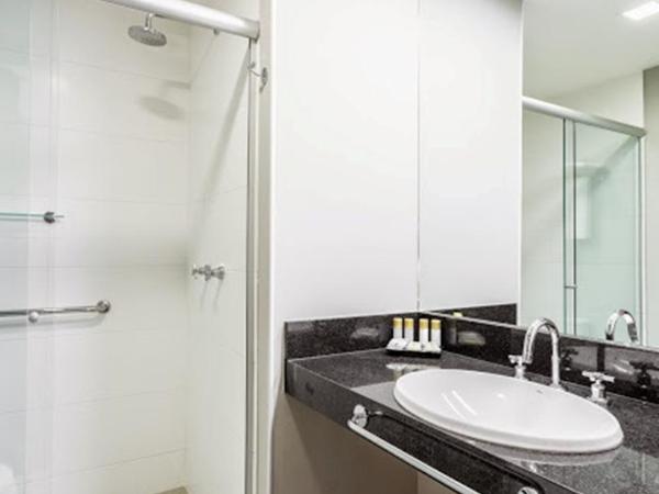 Hotel Vivenzo Savassi Belo Horizonte : photo 6 de la chambre chambre lits jumeaux standard