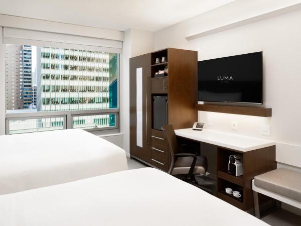 LUMA Hotel - Times Square : photo 5 de la chambre chambre deluxe park plaza avec 2 lits king-size