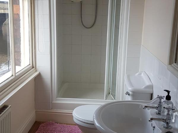 Lil's On The Waterfront : photo 6 de la chambre chambre double - vue sur fleuve