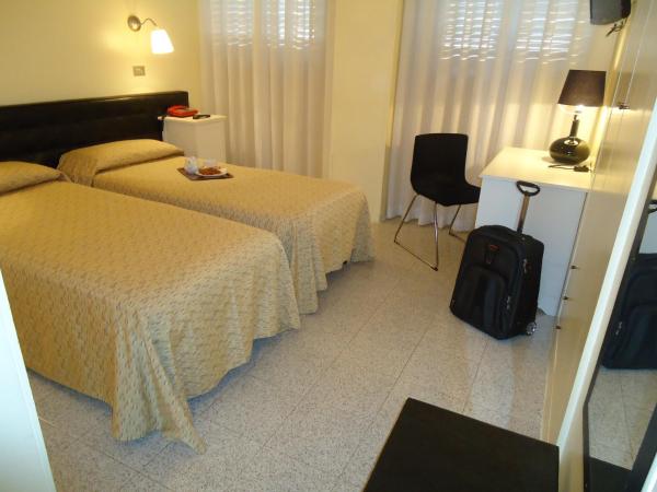 Hotel Cristallo Brescia : photo 5 de la chambre chambre double ou lits jumeaux