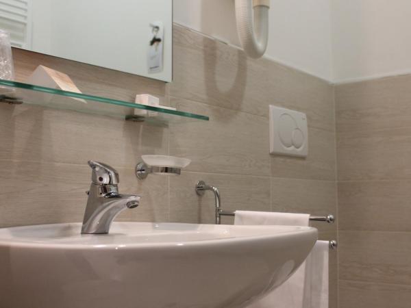 Hotel Majesty Bari : photo 4 de la chambre chambre simple