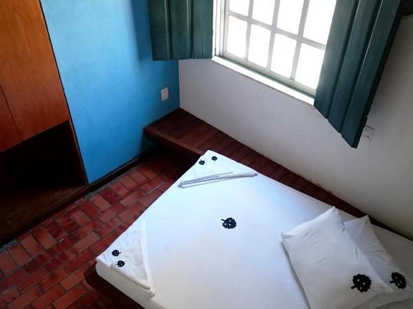 Laranjeiras Hostel : photo 6 de la chambre chambre double avec salle de bains privative