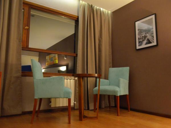 Boutique Hotel & Spa Bosque del Nahuel : photo 8 de la chambre suite supérieure - vue sur lac