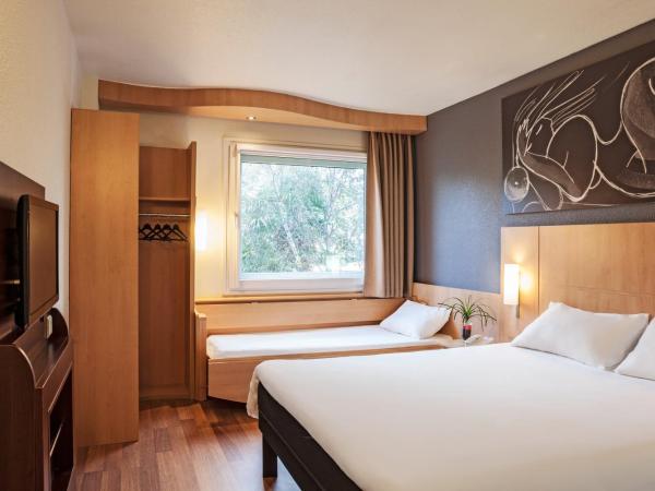 Ibis Barcelona Meridiana : photo 9 de la chambre chambre familiale