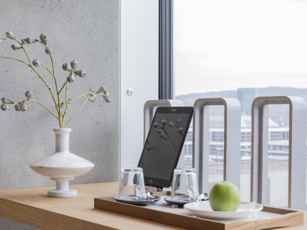 Placid Hotel Design & Lifestyle Zurich : photo 7 de la chambre chambre double d'angle panoramique