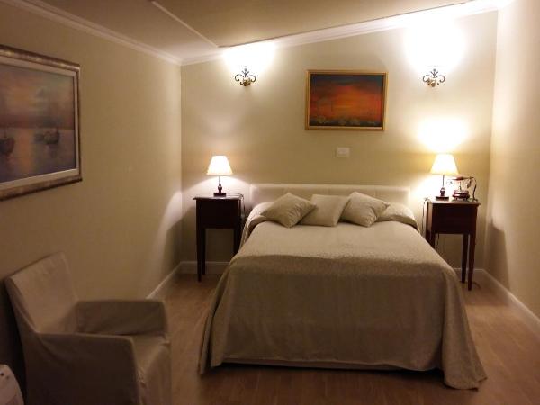 Villa Triana-Adults Only : photo 2 de la chambre chambre double standard avec balcon 